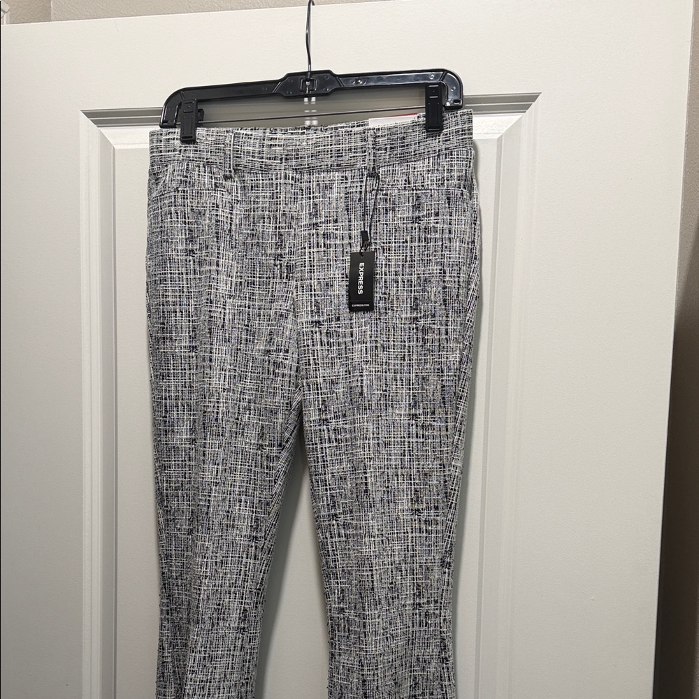 Express women’s slacks.  Flare, mid rise stretch